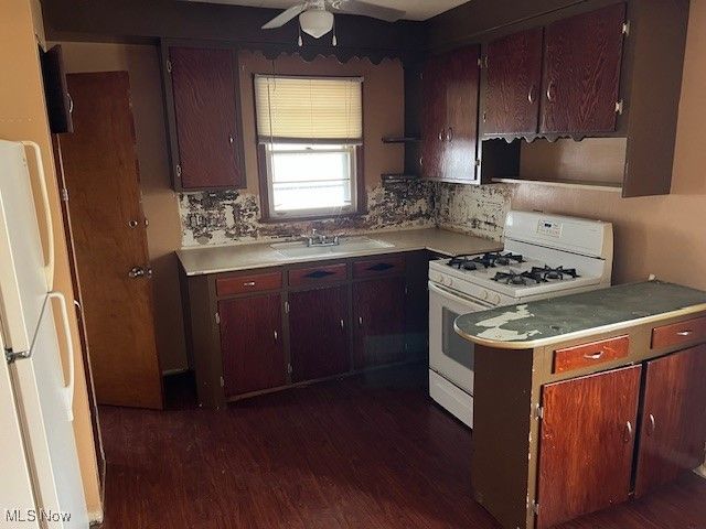 3321 Ralph Avenue, Cleveland, OH 44109