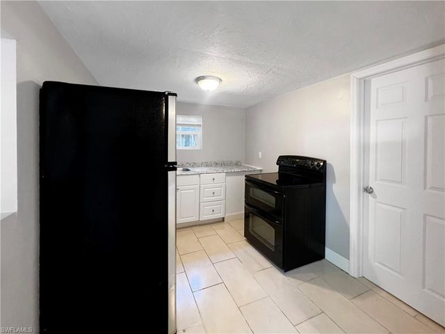 1615 Evans AVE 2, Fort Myers, FL 33901
