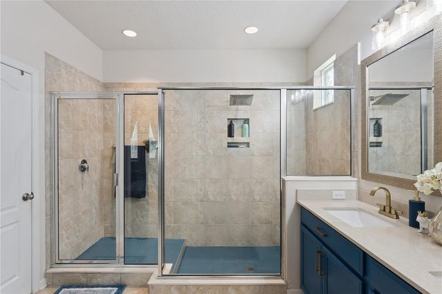 637 BAY BRIDGE CIRCLE, Apopka, FL 32703
