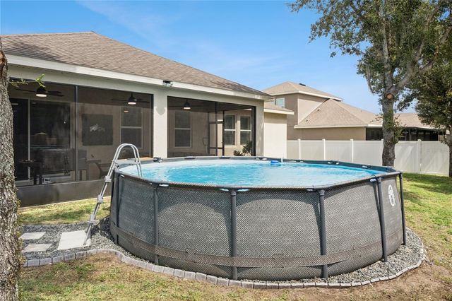 637 BAY BRIDGE CIRCLE, Apopka, FL 32703