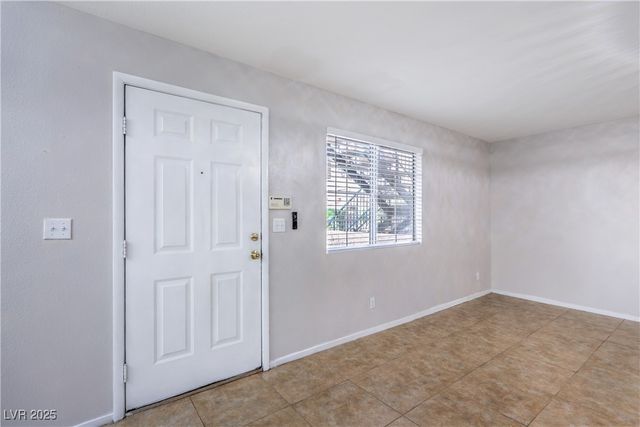 8410 Eldora Avenue 1025, Las Vegas, NV 89117