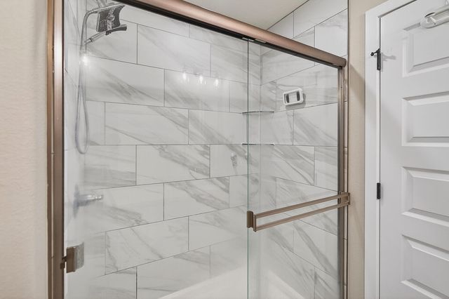 2781 E Bradford Street, Republic, MO 65738