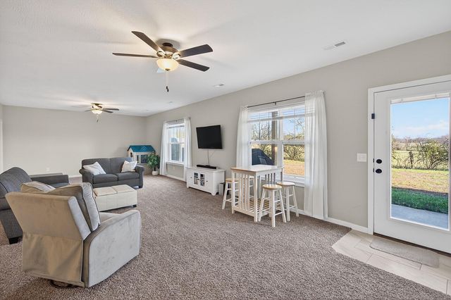 2781 E Bradford Street, Republic, MO 65738