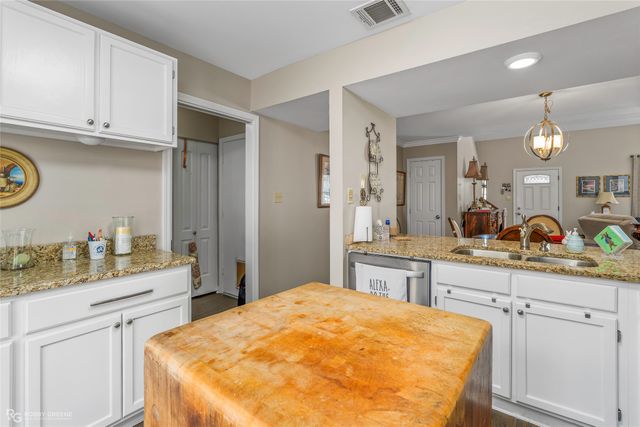 11 Chimney Stone Way, Shreveport, LA 71115