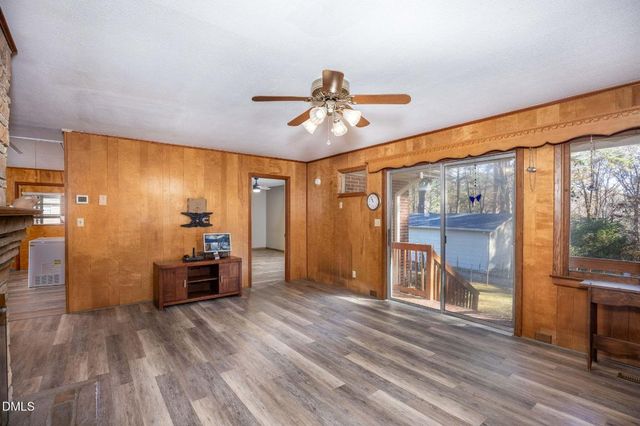 102 Hillcrest Drive, Smithfield, NC 27577