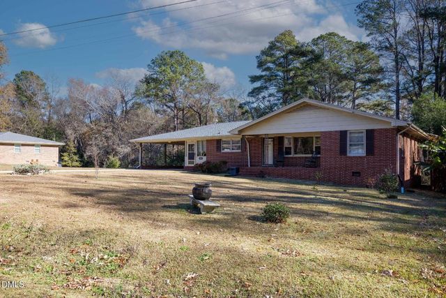 102 Hillcrest Drive, Smithfield, NC 27577