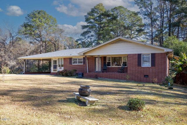 102 Hillcrest Drive, Smithfield, NC 27577