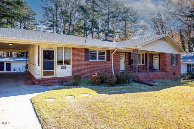 102 Hillcrest Drive, Smithfield, NC 27577