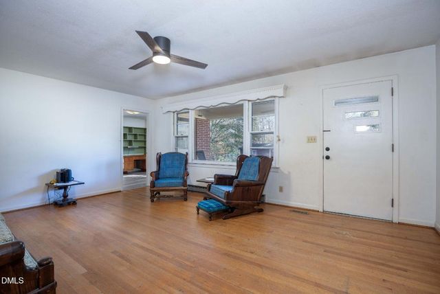 102 Hillcrest Drive, Smithfield, NC 27577