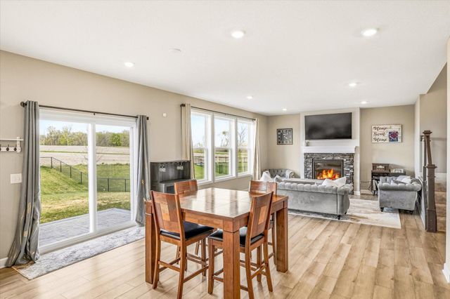 8422 60th Street S, Cottage Grove, MN 55016