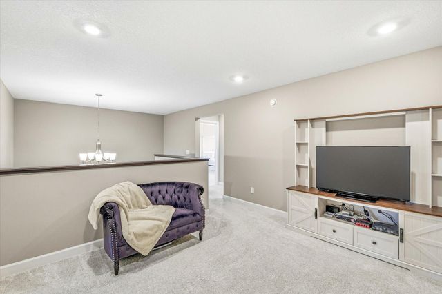 8422 60th Street S, Cottage Grove, MN 55016