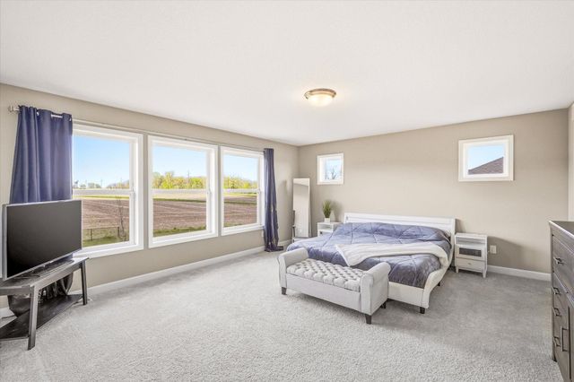 8422 60th Street S, Cottage Grove, MN 55016