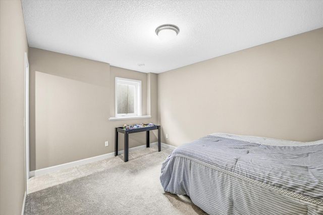 8422 60th Street S, Cottage Grove, MN 55016