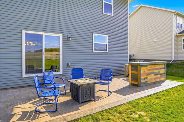 8422 60th Street S, Cottage Grove, MN 55016