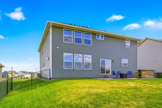 8422 60th Street S, Cottage Grove, MN 55016