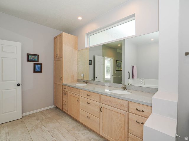 7219 S PONDEROSA DR, Cottonwood Heights, UT 84121