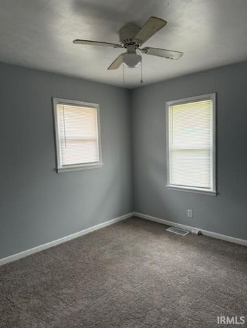 2819 S Boeke Road, Evansville, IN 47714