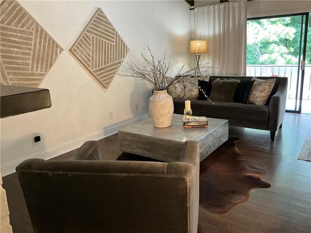 3823 Paces Ferry West SE, Atlanta, GA 30339