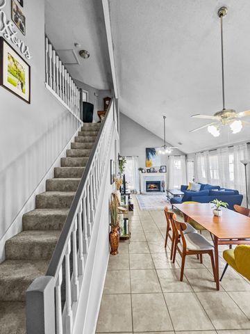 909 Plantation Drive, Lewisville, TX 75067