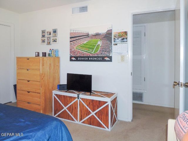 10701 VISTA ALEGRE Drive, El Paso, TX 79935