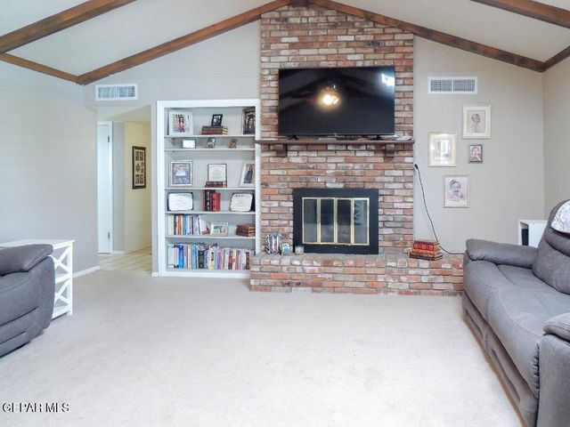 10701 VISTA ALEGRE Drive, El Paso, TX 79935