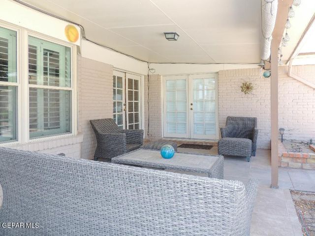10701 VISTA ALEGRE Drive, El Paso, TX 79935