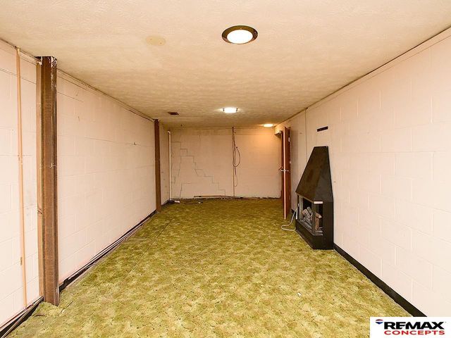 7040 Seward Avenue, Lincoln, NE 68507