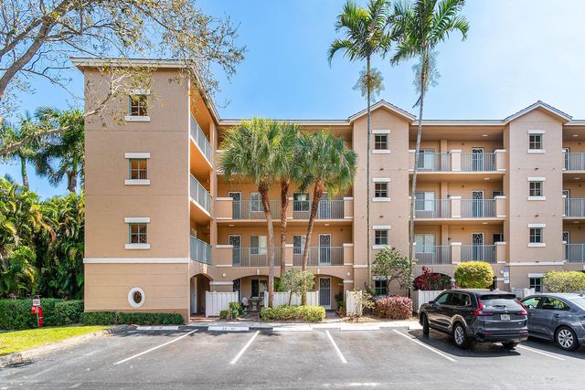 12540 Majesty Circle 302, Boynton Beach, FL 33437