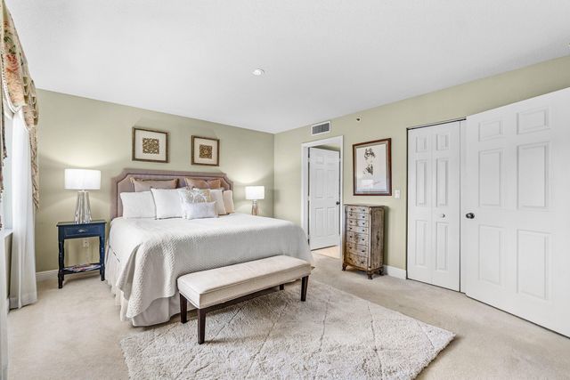 12540 Majesty Circle 302, Boynton Beach, FL 33437