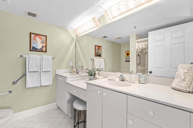 12540 Majesty Circle 302, Boynton Beach, FL 33437