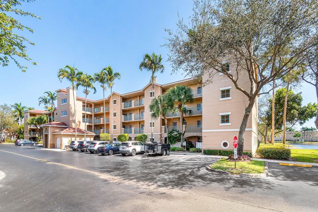 12540 Majesty Circle 302, Boynton Beach, FL 33437