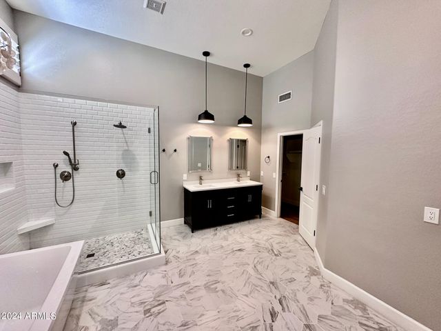 5228 E Bluefield Avenue, Scottsdale, AZ 85254