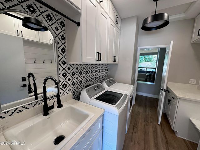 5228 E Bluefield Avenue, Scottsdale, AZ 85254