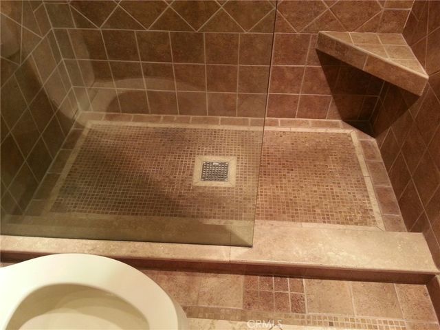 8331 Marina Pacifica Drive N, Long Beach, CA 90803