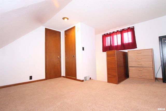 1316 FLORENCE Avenue, Clinton, IA 52732