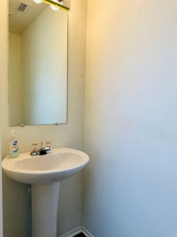 765 Lowe Drive, Cedar Hill, TX 75104