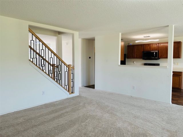 765 Lowe Drive, Cedar Hill, TX 75104