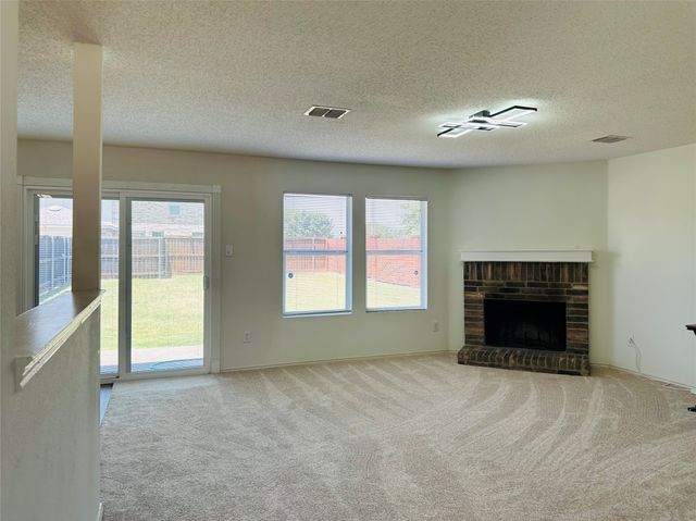 765 Lowe Drive, Cedar Hill, TX 75104