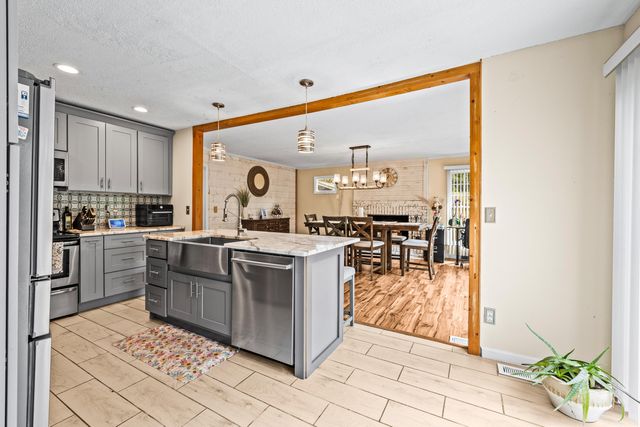 221 Riderwood Drive, Dalton, GA 30721