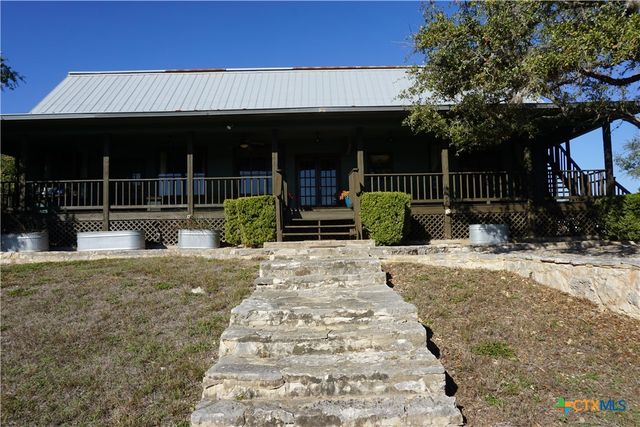 5150 Laurie Michelle Road, San Antonio, TX 78261