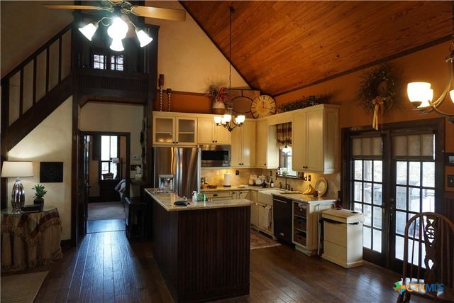 5150 Laurie Michelle Road, San Antonio, TX 78261