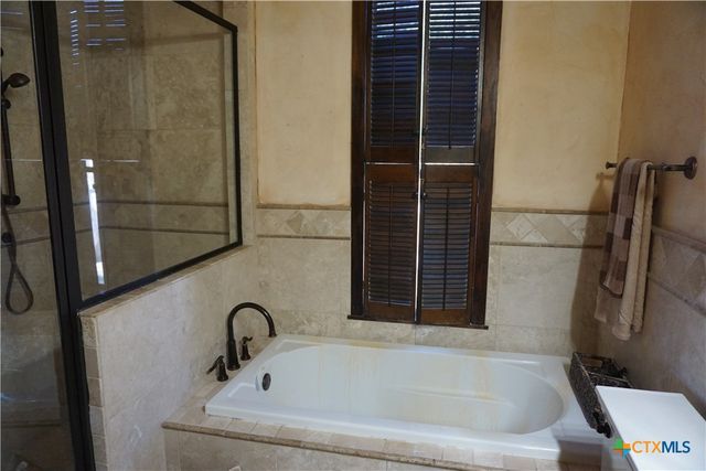 5150 Laurie Michelle Road, San Antonio, TX 78261