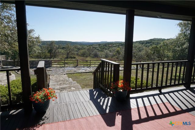 5150 Laurie Michelle Road, San Antonio, TX 78261