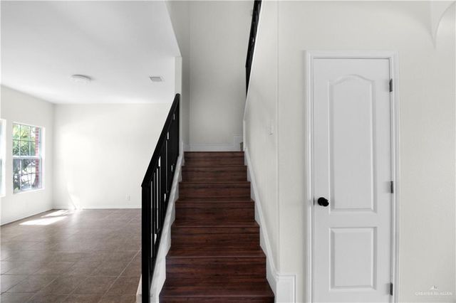 1425 Sweet Lane, Edinburg, TX 78539