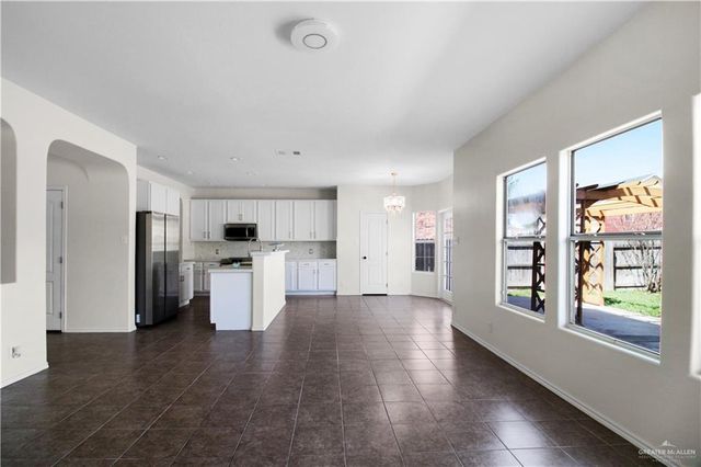 1425 Sweet Lane, Edinburg, TX 78539