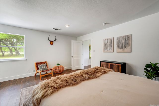1267 RIVER BEND DR, Blanco, TX 78606