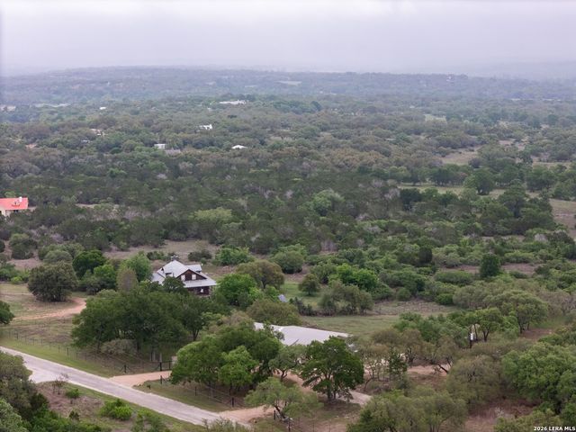 1267 RIVER BEND DR, Blanco, TX 78606