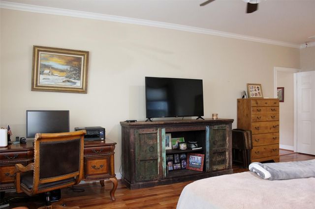 4304 Skinner Ln, Richmond, TX 77406