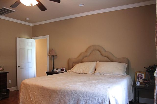 4304 Skinner Ln, Richmond, TX 77406