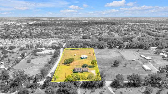 4304 Skinner Ln, Richmond, TX 77406